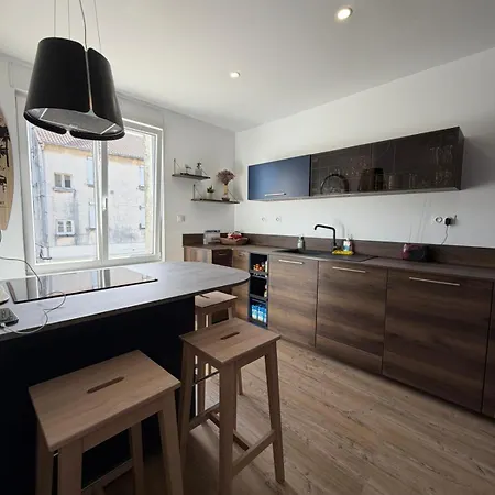 De 45 M Carre A 3 Min A Pied De La Apartment